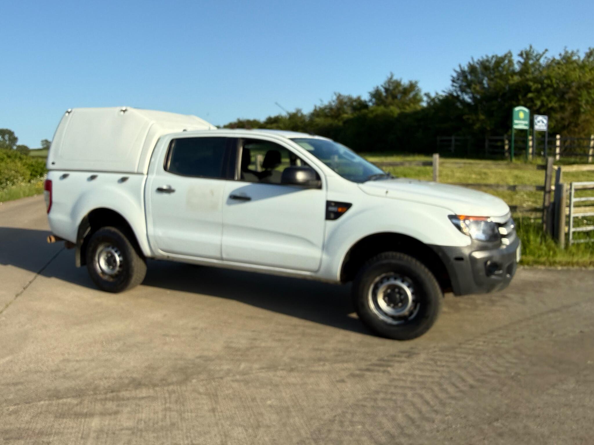 Ford Ranger 2.2 TDCi XL Super Cab Pickup 4WD Euro 5 4dr — photo 71 of 98